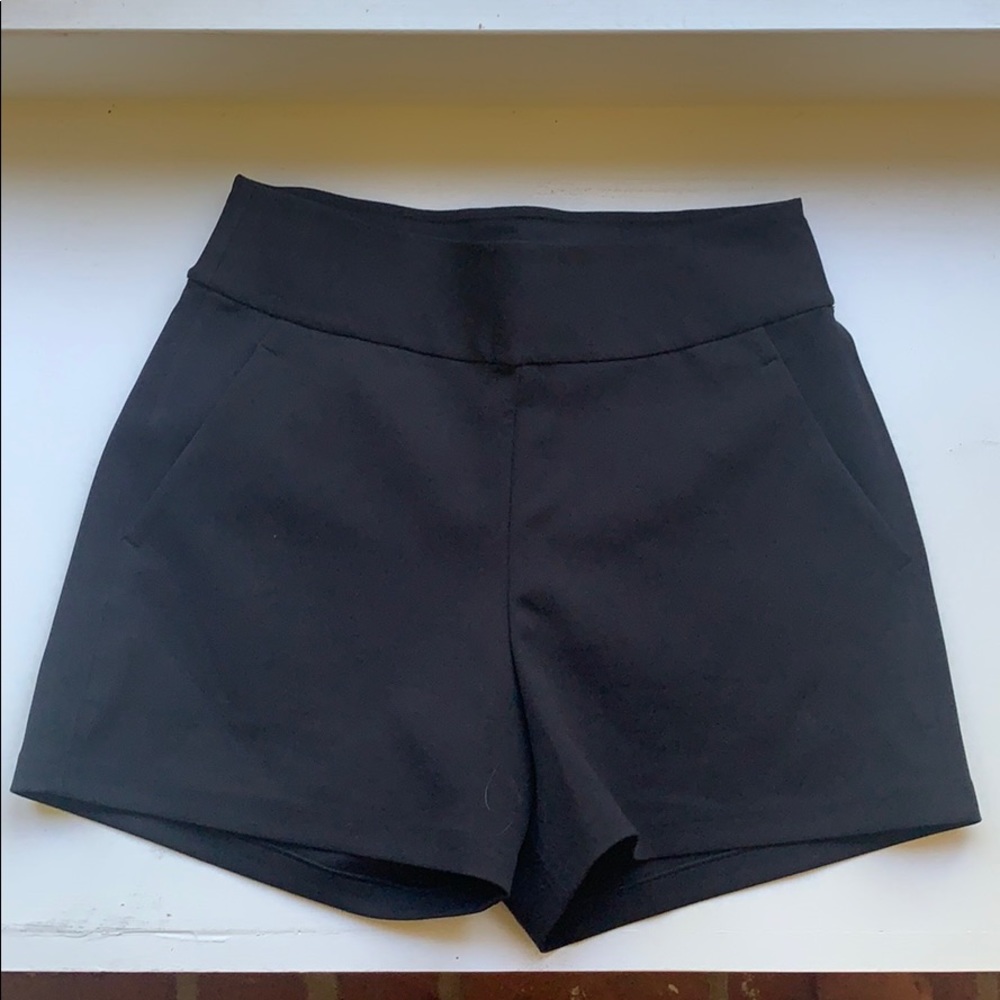 Lululemon high waisted black shorts size 4